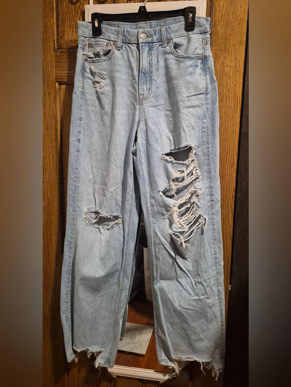American Eagle Curvy Super High Rise Baggy Straight Distressed Jeans Nwot